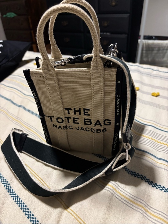 Marc Jacobs Handbags - Marc Jacobs The Tote Bag Small Canvas Crossbody in Cream and Black
